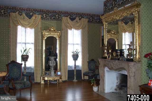 307 Broadway Hanover, PA 17331 - Photo 3 of 9 Gallery Image 3