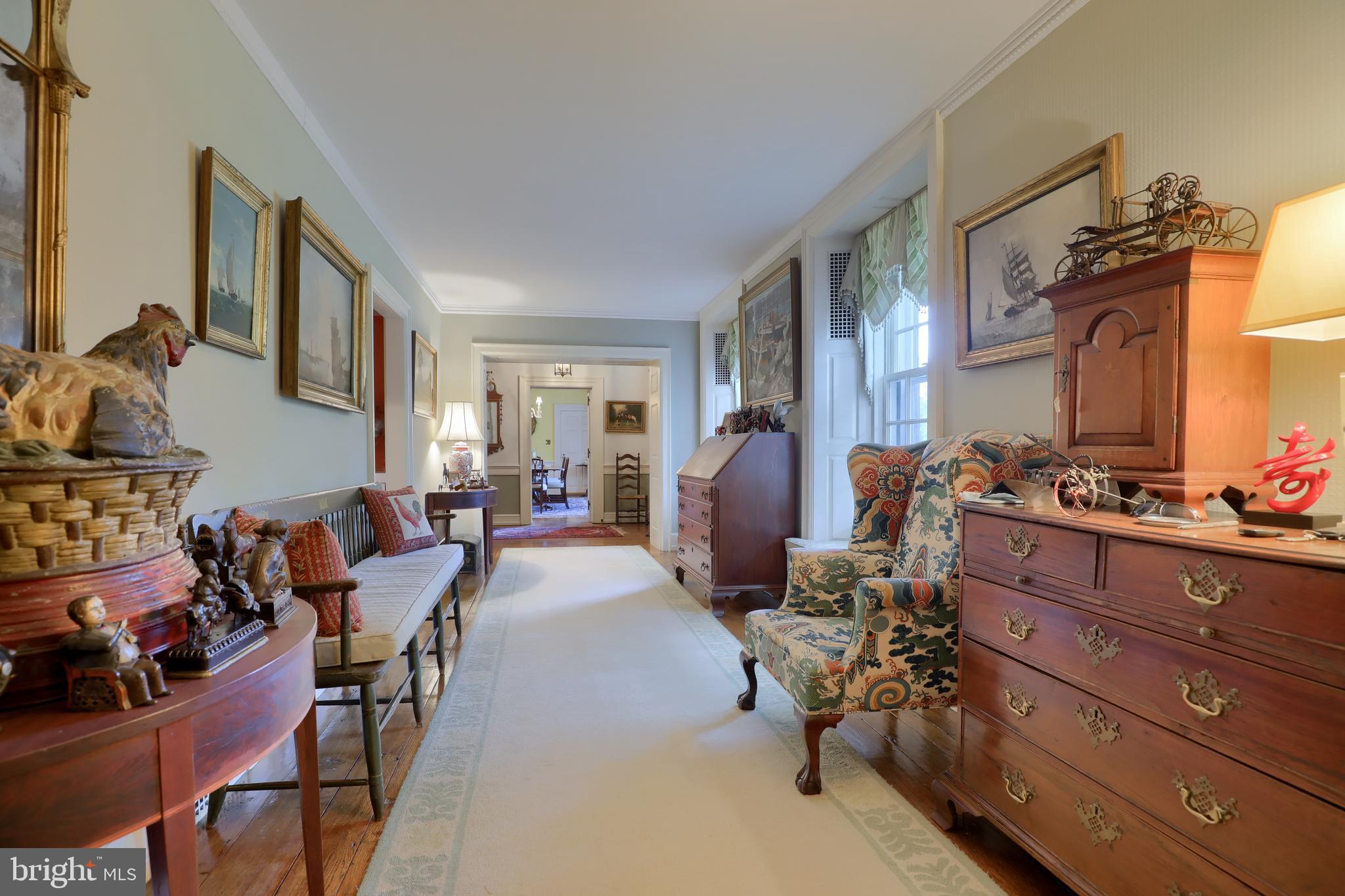 140 Evans Hill Road Reading, PA 19608 - Photo 13 of 70 Large hall with built in window seating