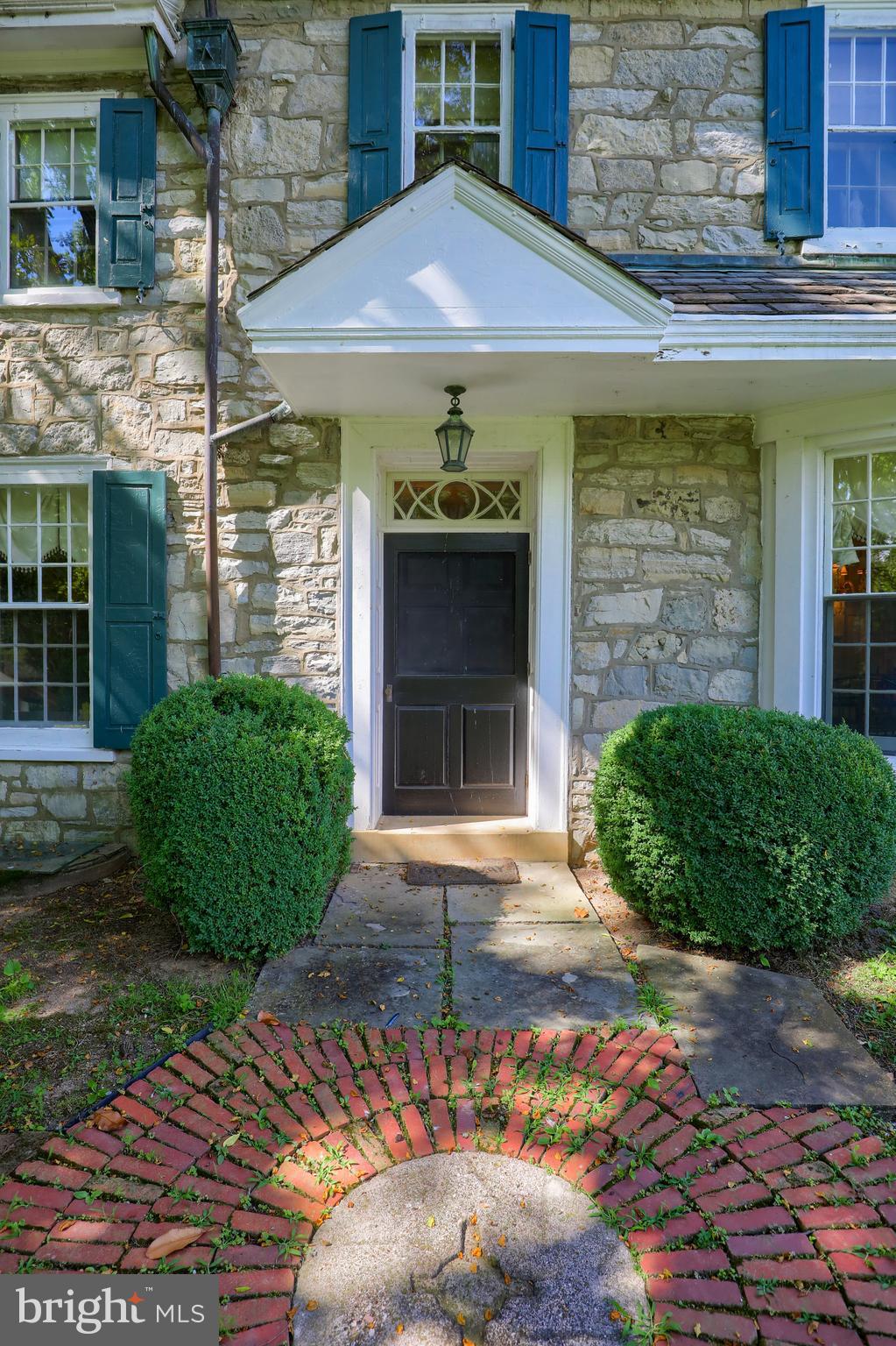 140 Evans Hill Road Reading, PA 19608 - Photo 28 of 70 Exterior of main house