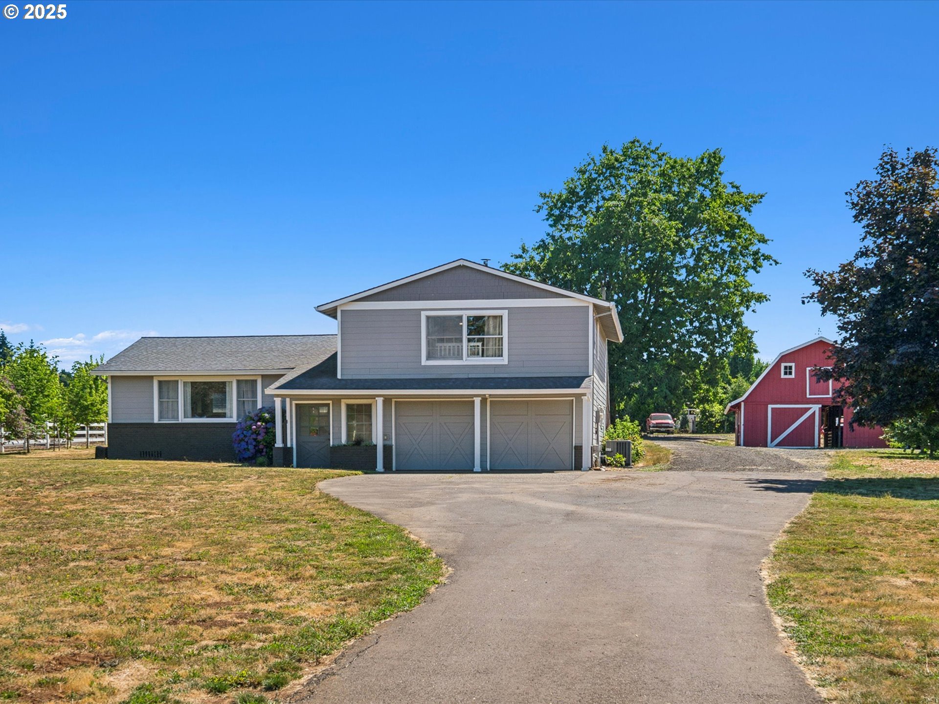 22650 South Kamrath Road Oregon City, OR 97045 - Photo 1 of 48