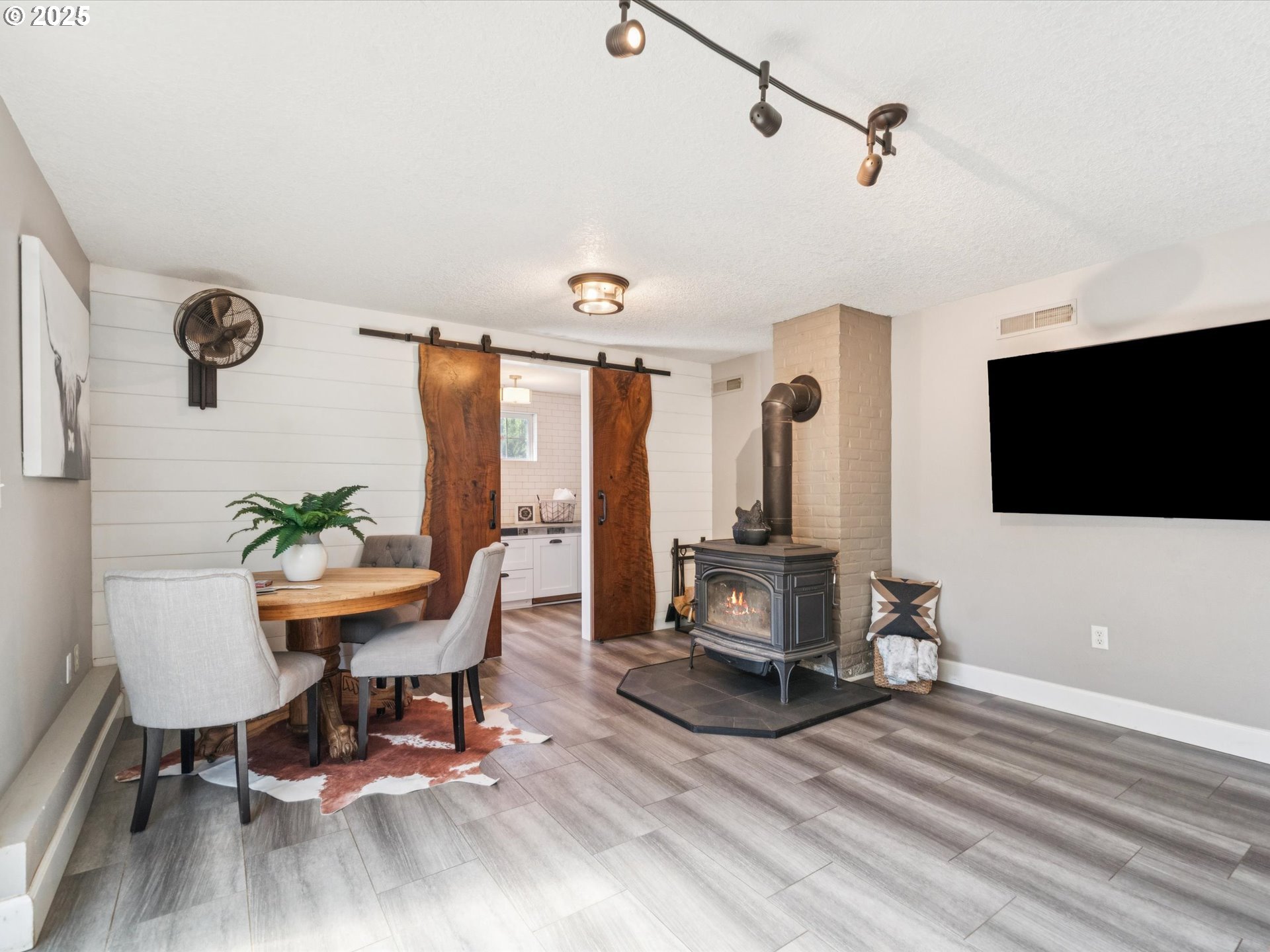 22650 South Kamrath Road Oregon City, OR 97045 - Photo 26 of 48