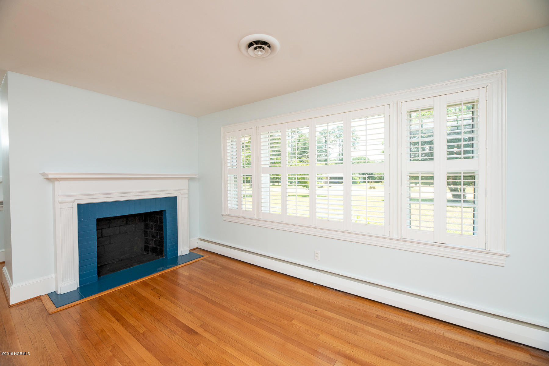 6771 River Road Washington, NC 27889 - Photo 6 of 37 006_Fireplace
