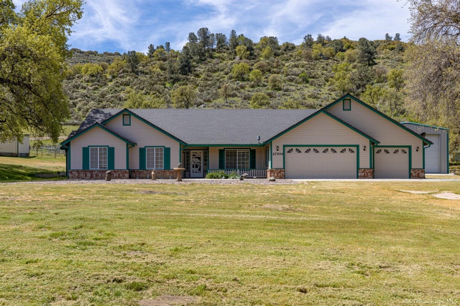 27700 Cumberland Road Tehachapi, CA 93561 - Photo 1 of 62 Gallery Image 1