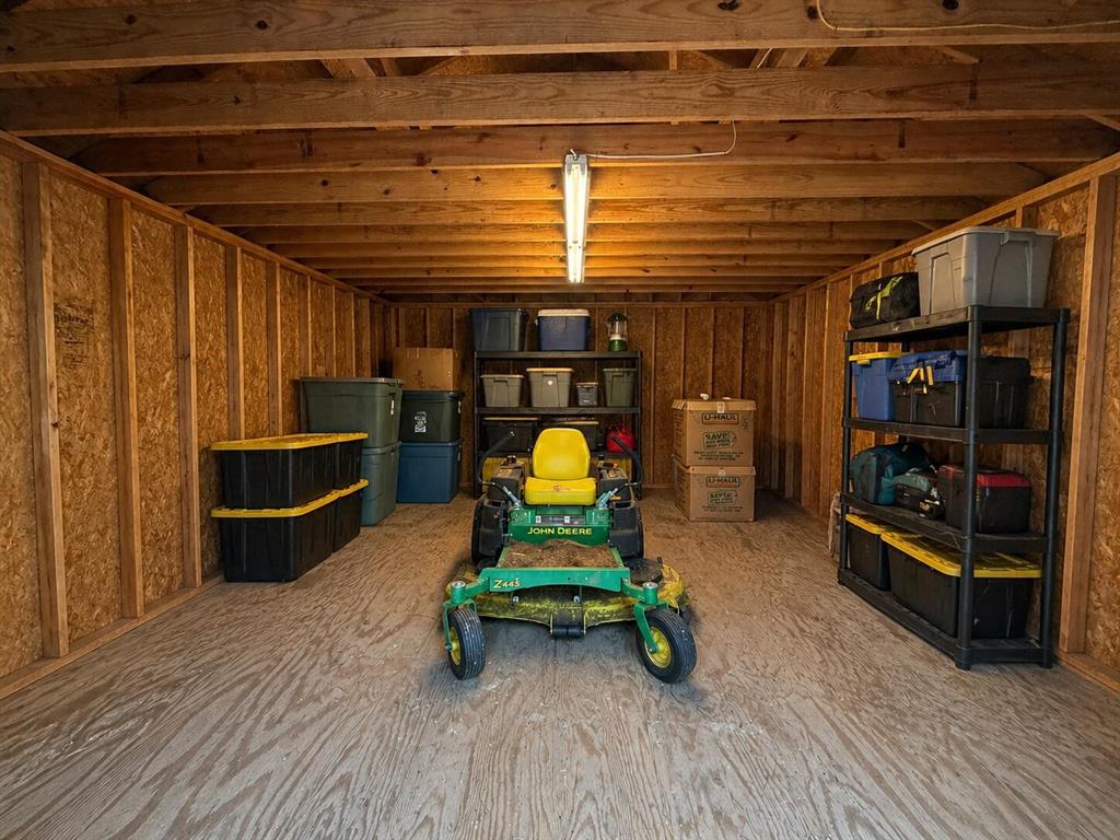 1109 Robbins Road Athens, TX 75751 - Photo 7 of 24