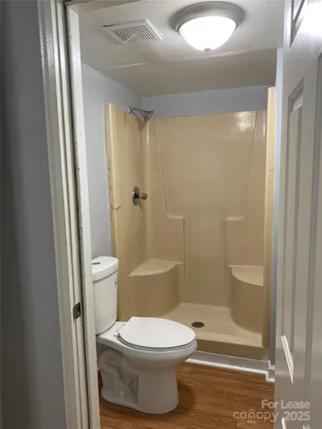 $1,100 | 3805 Miriam Drive, Unit 5, Charlotte, NC 28205