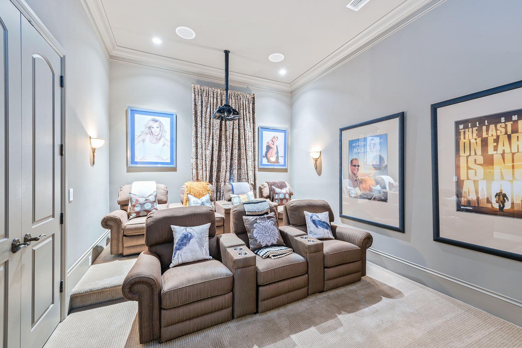 3855 Isla Del Sol Way Naples, FL 34114 - Photo 31 of 50 a living room with furniture and a window