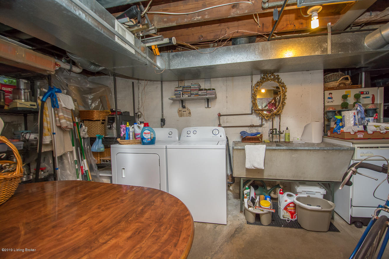 3250 Lexington Road Louisville, KY 40206 - Photo 36 of 42 36 - basement