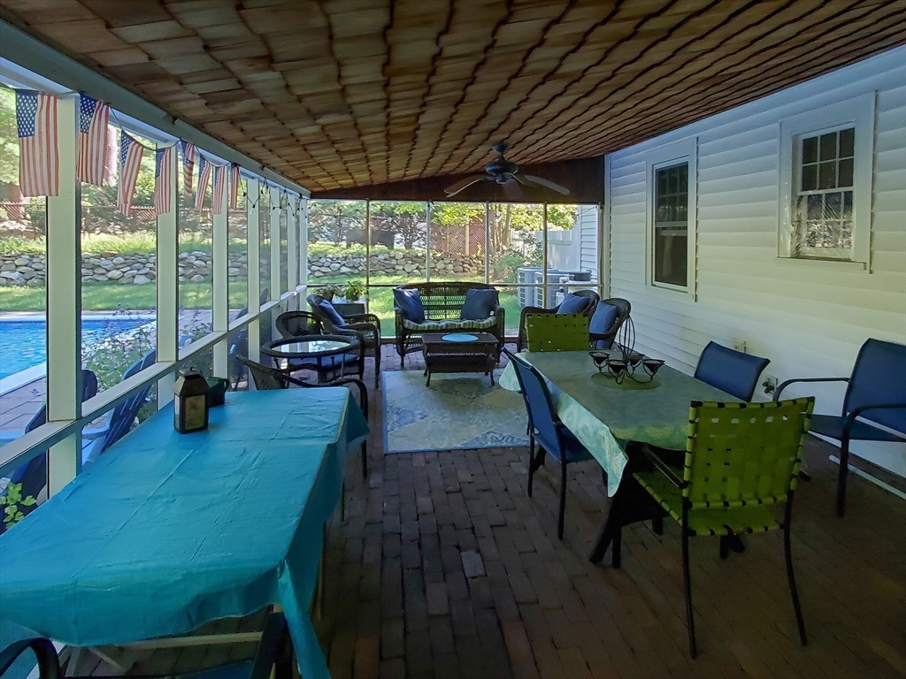 1165 Bradley Road Springfield, MA 01118 - Photo 32 of 38 Gallery Image 32