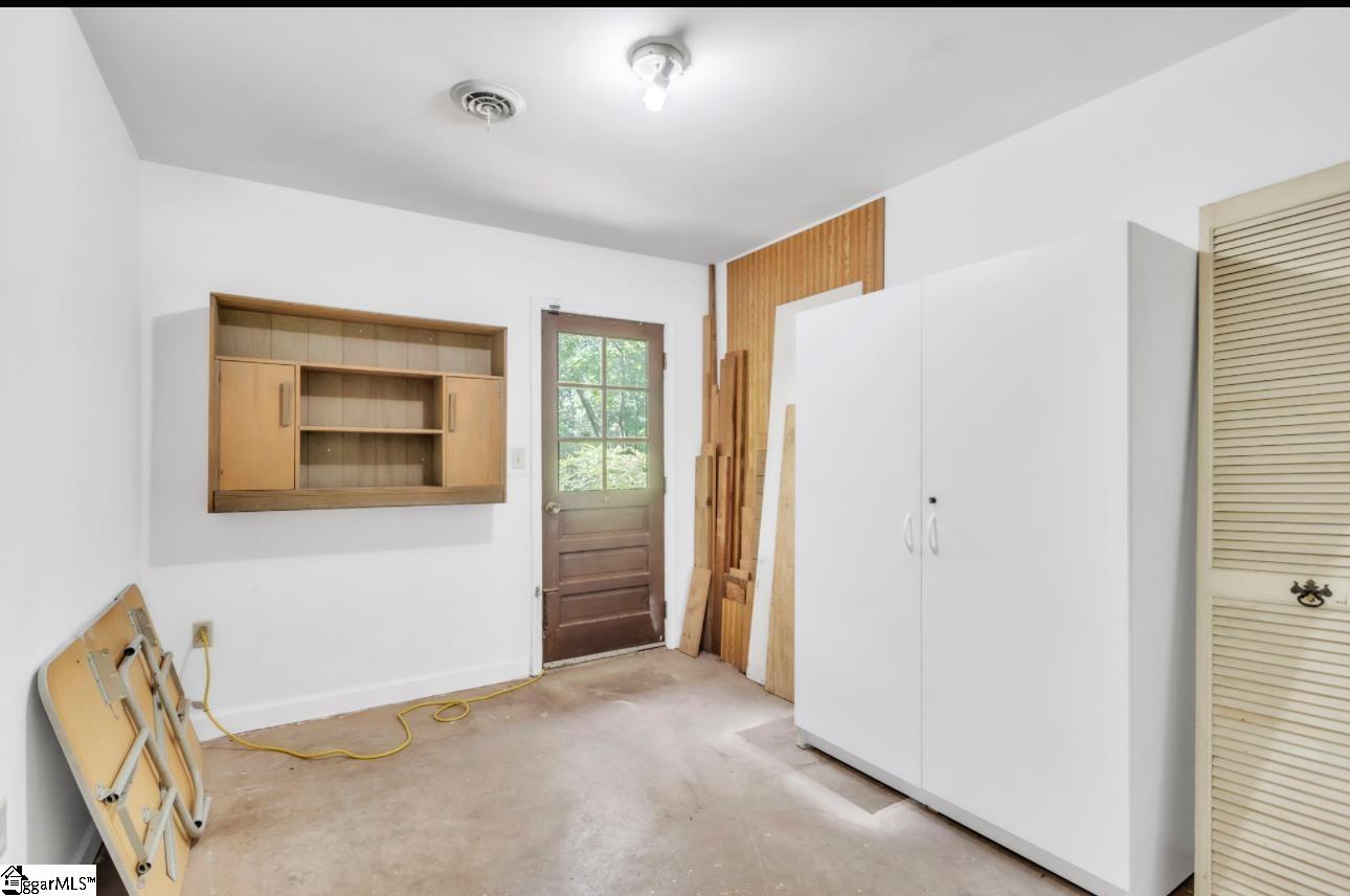 105 Edwards Mill Road Taylors, SC 29687 - Photo 8 of 25 Gallery Image 8