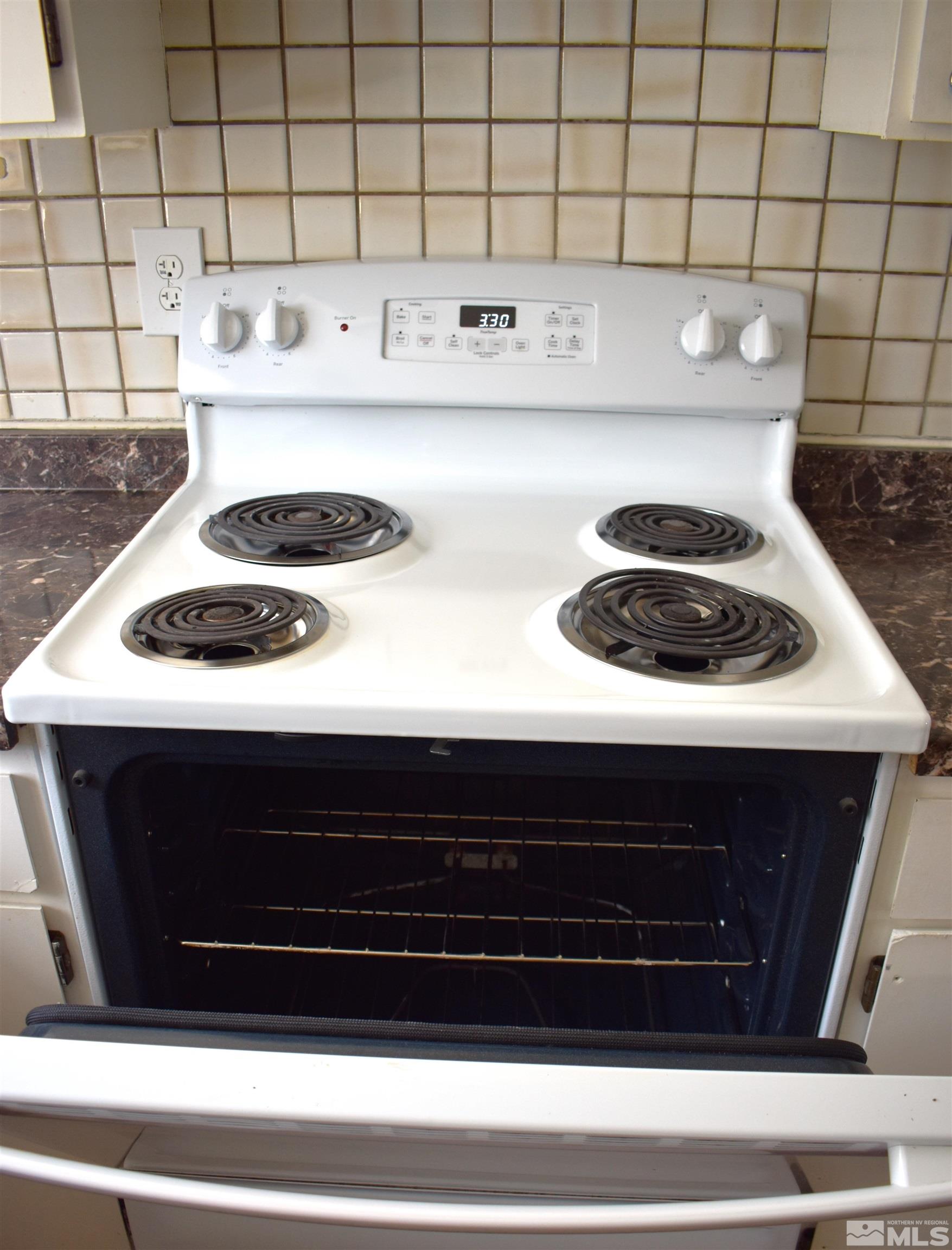 1418 East 9th Street, Unit 5 Reno, NV 89512 - Photo 4 of 8 Photo 4