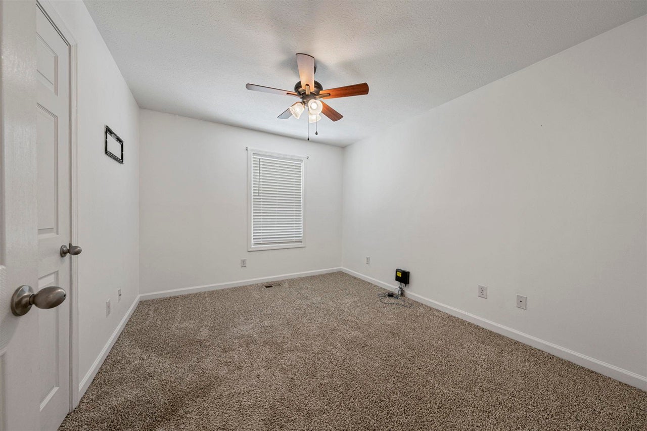 840 Pea Ridge Road Scottsville, KY 42164 - Photo 9 of 26 Gallery Image 9
