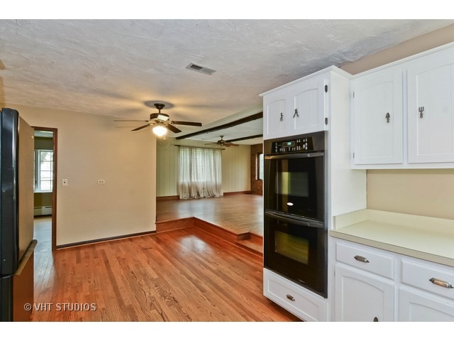 3480 194th Street Homewood, IL 60422 - Photo 5 of 10