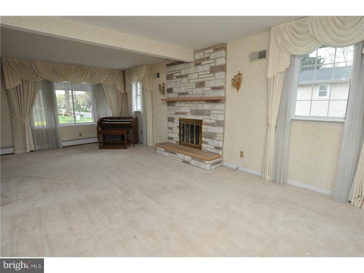 303 Parry Road Cinnaminson, NJ 08077 - Photo 14 of 22 Gallery Image 14