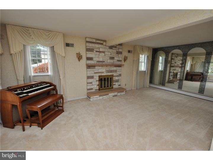 303 Parry Road Cinnaminson, NJ 08077 - Photo 16 of 22 Gallery Image 16