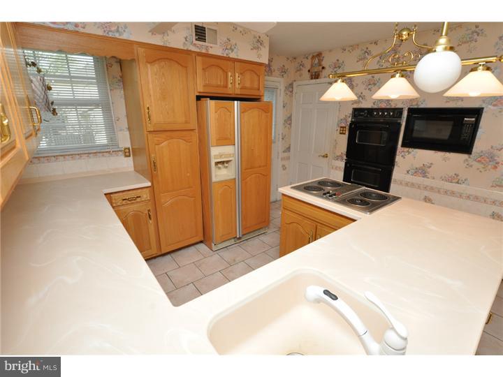 303 Parry Road Cinnaminson, NJ 08077 - Photo 9 of 22 Gallery Image 9