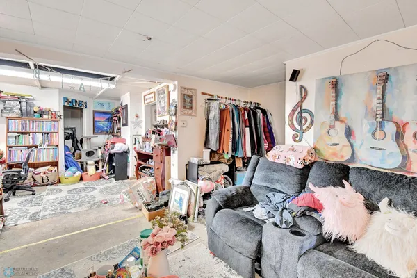 $141,125 | 421 2nd Street Northeast, Valley City, ND 58072