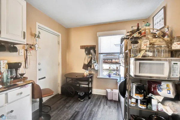 $141,125 | 421 2nd Street Northeast, Valley City, ND 58072