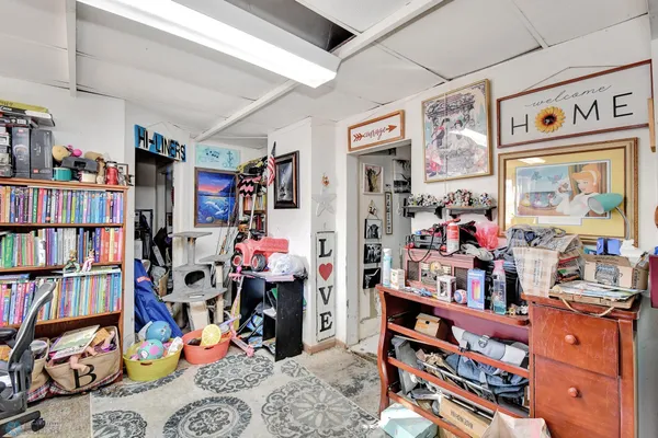 $141,125 | 421 2nd Street Northeast, Valley City, ND 58072