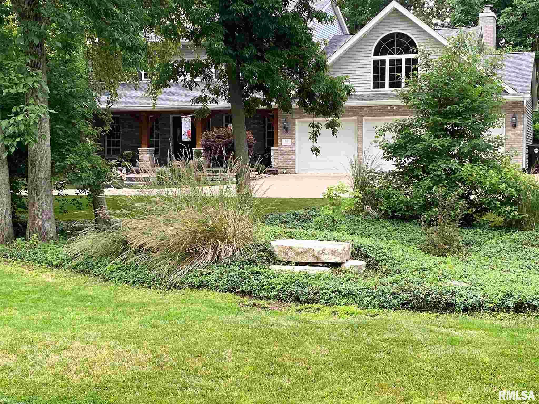 30 Waldheim Road Morton, IL 61550 - Photo 2 of 47 Gallery Image 2