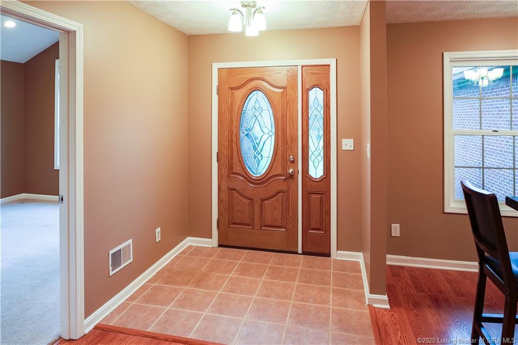 918 Walts Road Georgetown, IN 47122 - Photo 11 of 50