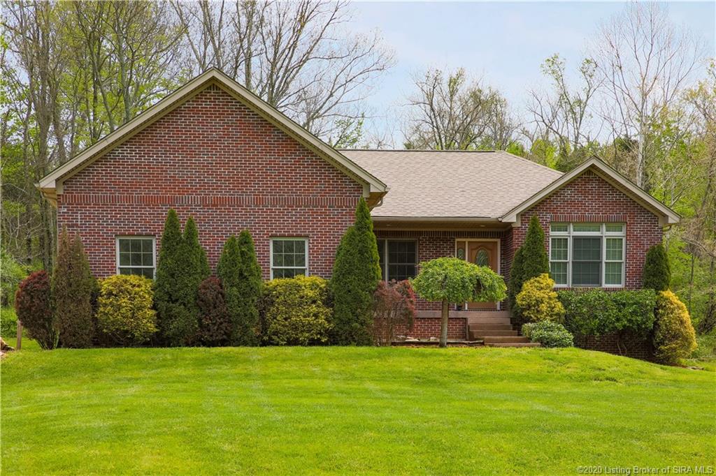 918 Walts Road Georgetown, IN 47122 - Photo 2 of 50