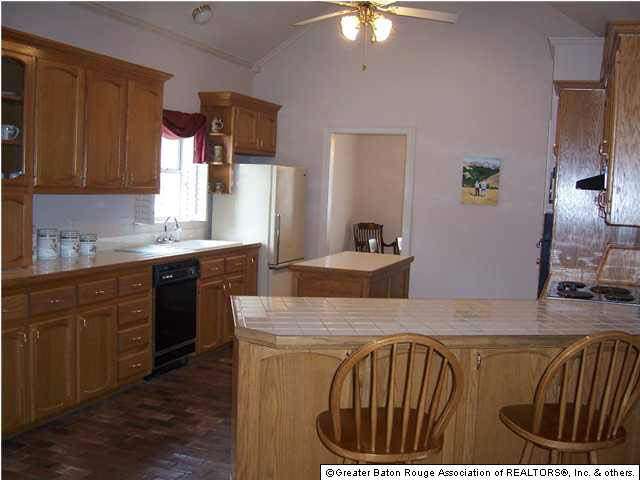 10924 Classique Drive Baton Rouge, LA 70815 - Photo 3 of 11 Gallery Image 3