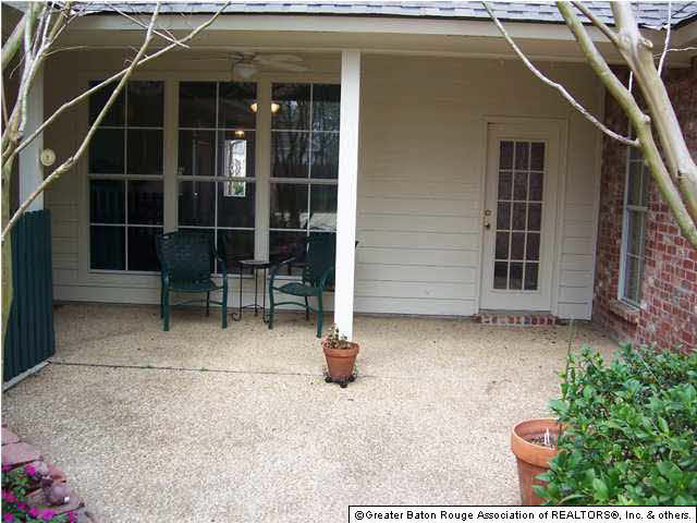 10924 Classique Drive Baton Rouge, LA 70815 - Photo 9 of 11 Gallery Image 9