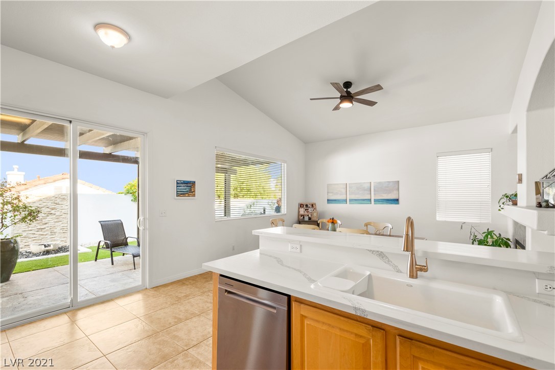 1896 Eagle Flight Lane Henderson, NV 89012 - Photo 16 of 33