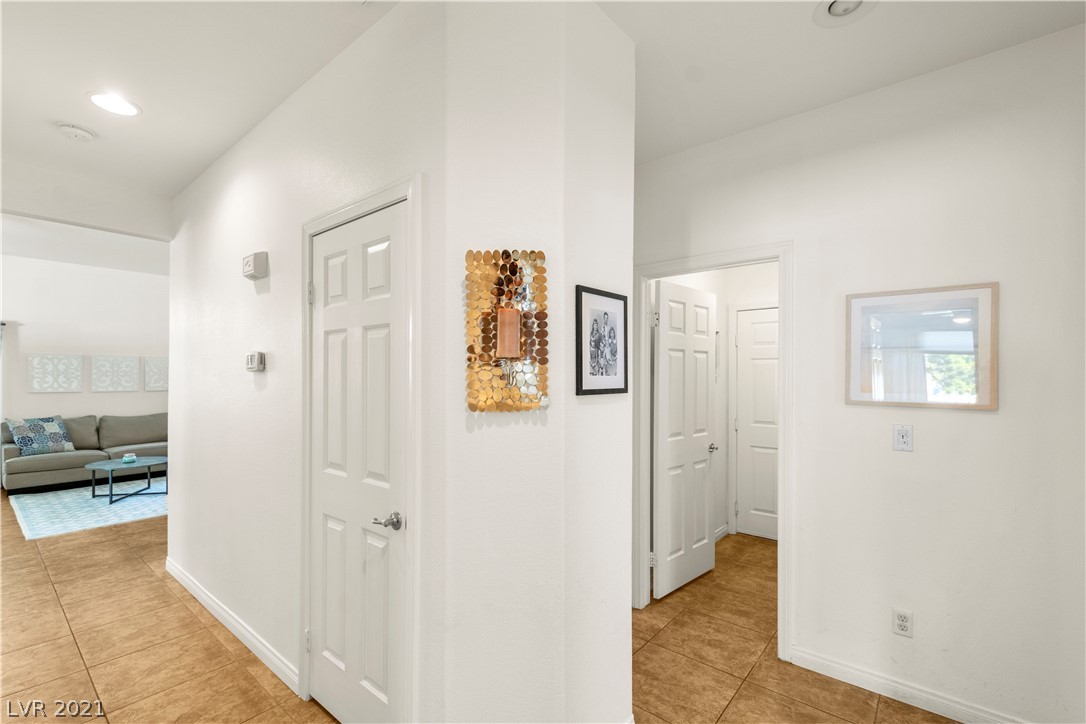 1896 Eagle Flight Lane Henderson, NV 89012 - Photo 17 of 33