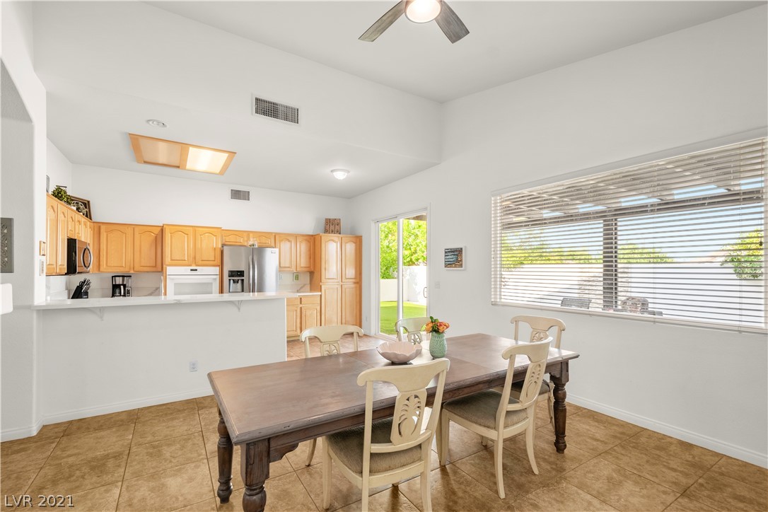 1896 Eagle Flight Lane Henderson, NV 89012 - Photo 9 of 33