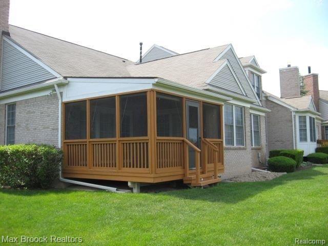 3700 Tremonte Circle, Unit 85 Rochester, MI 48306 - Photo 5 of 18 TREMONTE SCREENED PORCH.jpg