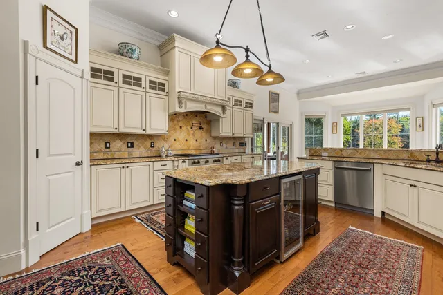 $2,500,000 | 7 Fancy Hill, Madbury, NH 03823