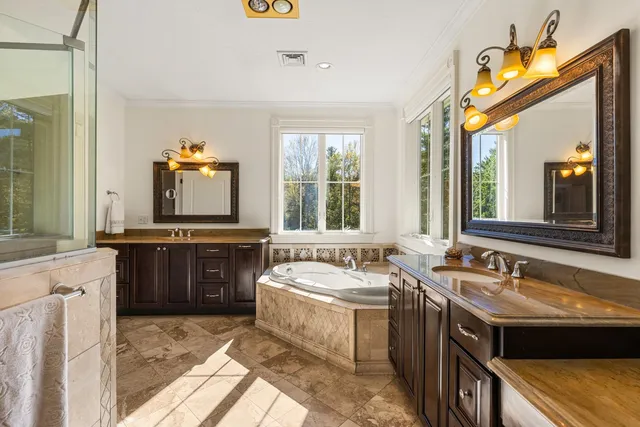 $2,500,000 | 7 Fancy Hill, Madbury, NH 03823