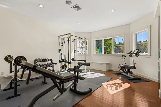 $2,500,000 | 7 Fancy Hill, Madbury, NH 03823