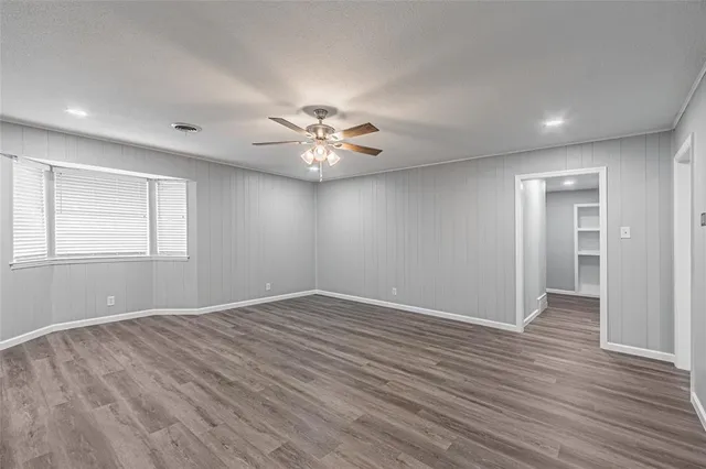 $2,245 | 1205 Navaho Street, Arlington, TX 76012