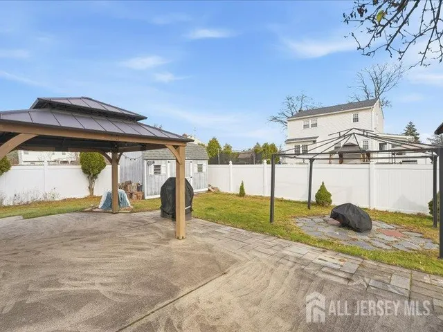 $639,000 | 124 6th Street, Middlesex, NJ 08846