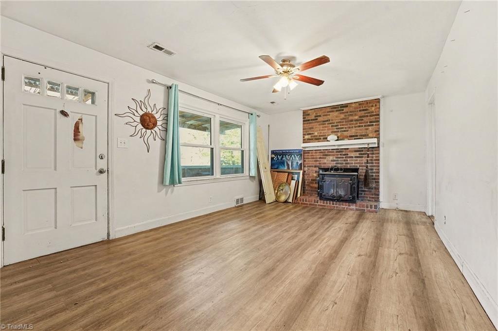 4446 White Rock Road Winston-Salem, NC 27105 - Photo 3 of 21