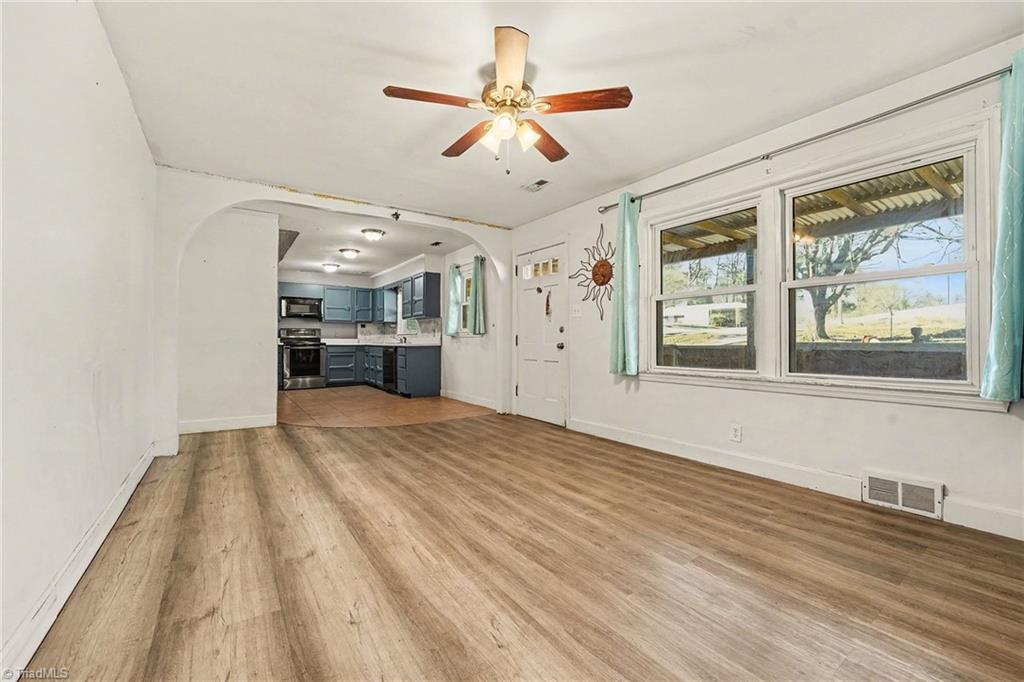 4446 White Rock Road Winston-Salem, NC 27105 - Photo 4 of 21