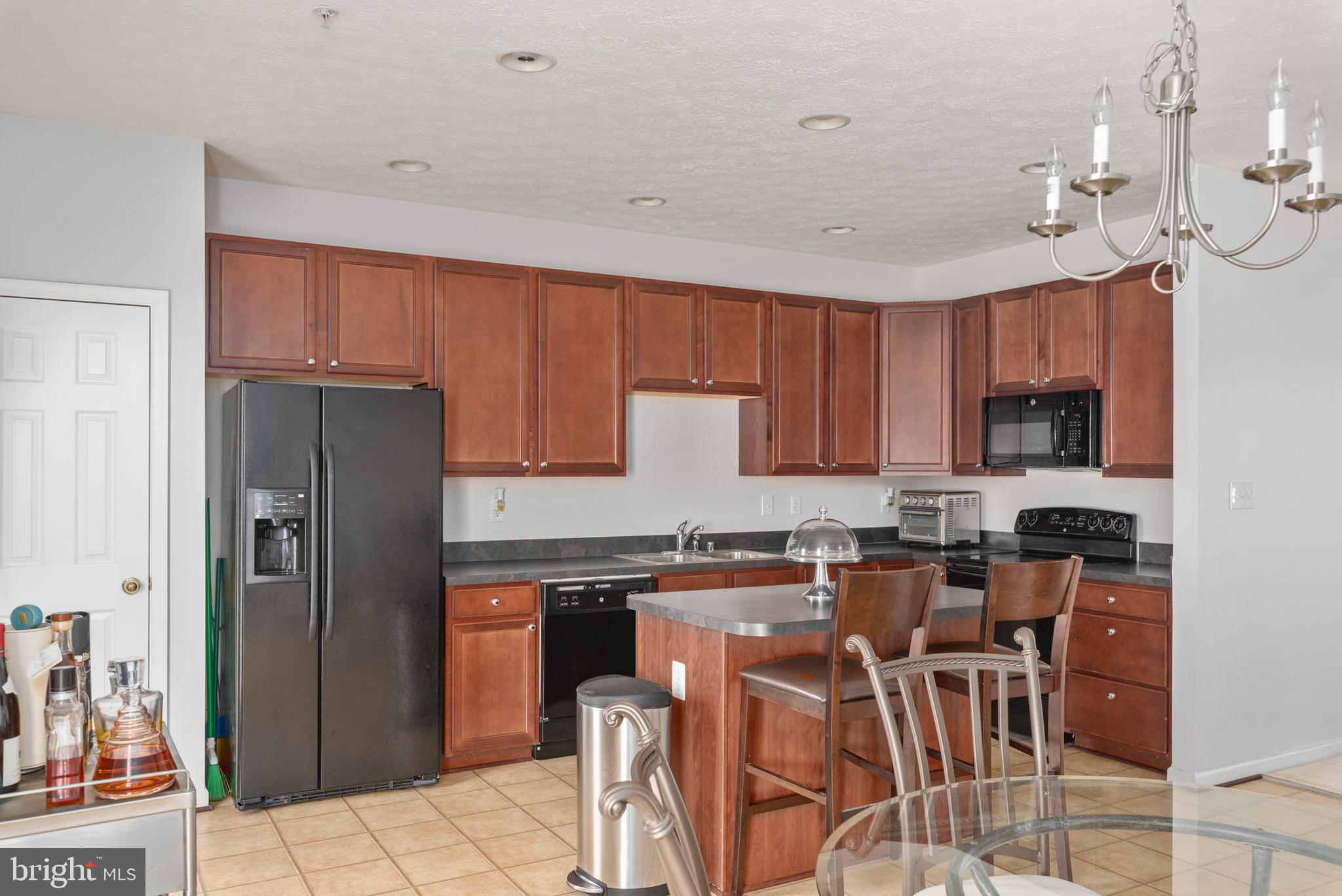 823 Middle River Road Baltimore, MD 21220 - Photo 2 of 31