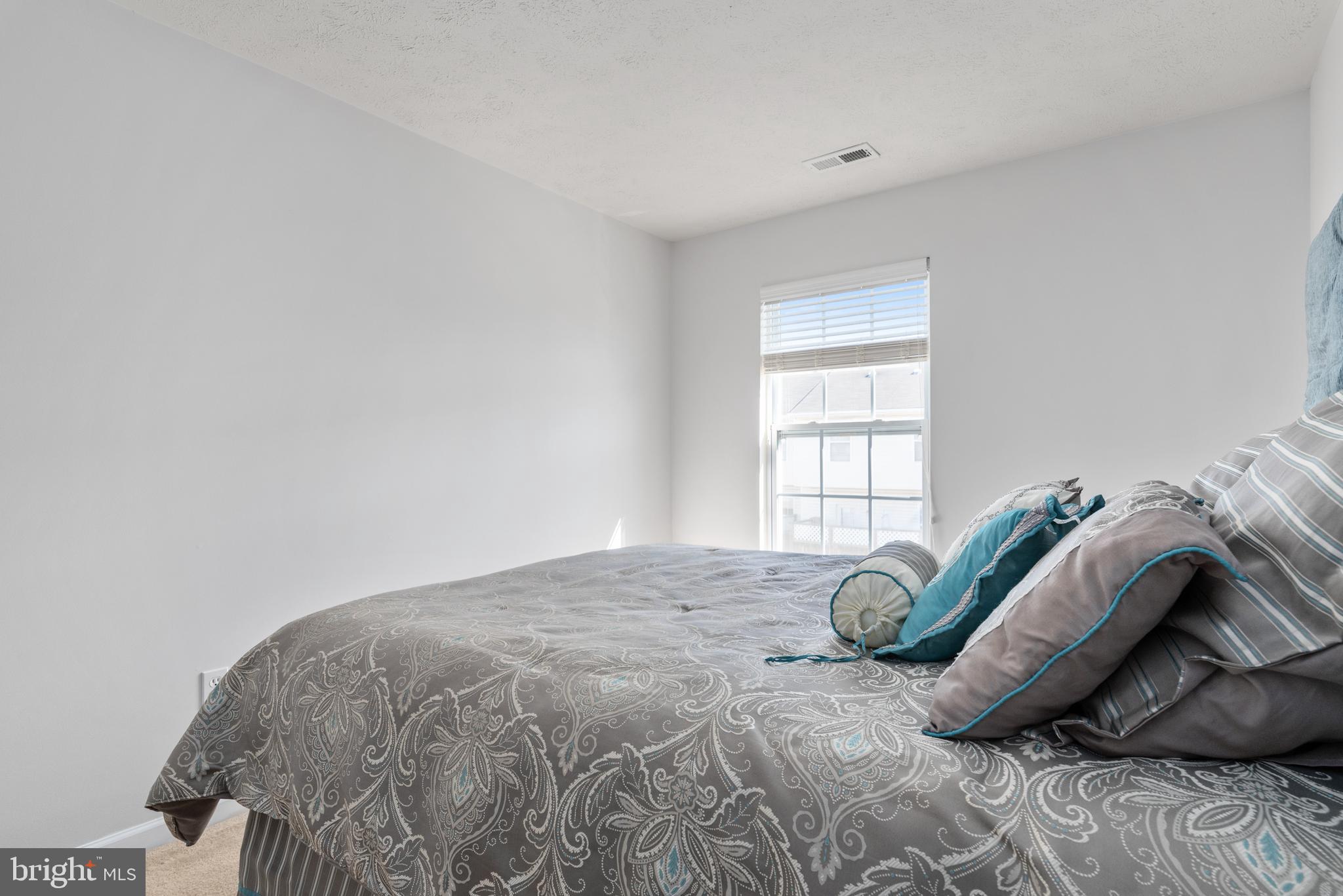 823 Middle River Road Baltimore, MD 21220 - Photo 15 of 31