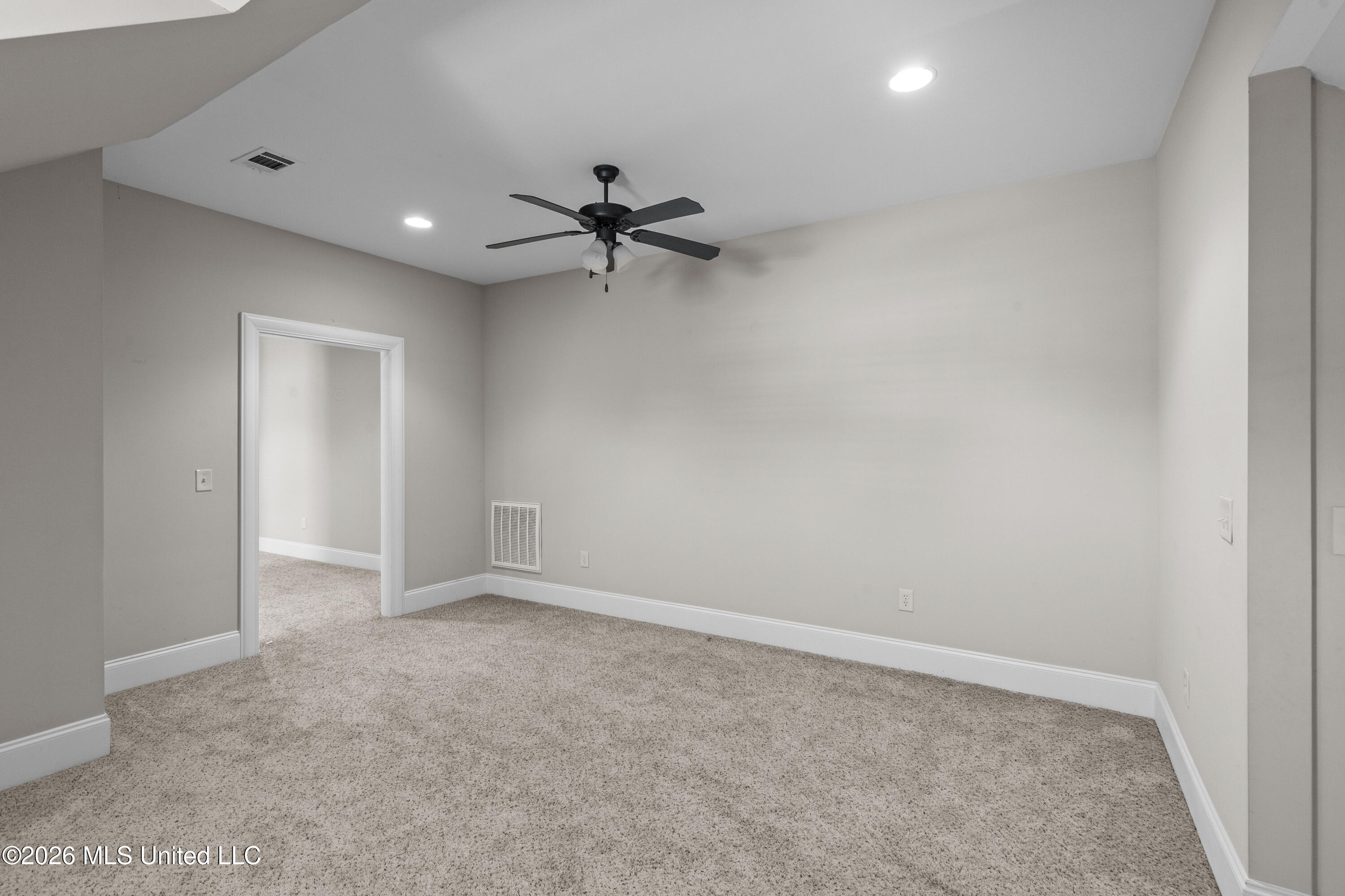 121 Harbor View Drive Madison, MS 39110 - Photo 24 of 50 121 Harbor View-36