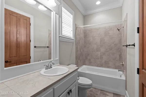 $699,900 | 121 Harbor View Drive, Madison, MS 39110