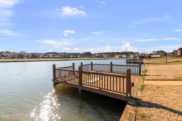 $699,900 | 121 Harbor View Drive, Madison, MS 39110