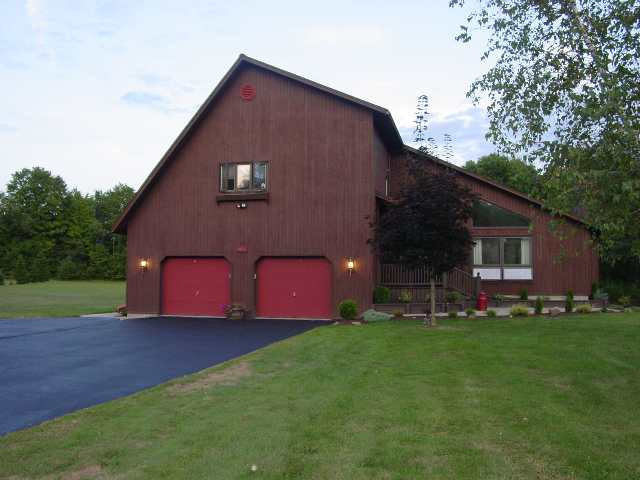 1175 Midline Road Amsterdam, NY 12010 - Photo 1 of 12 Photo 1