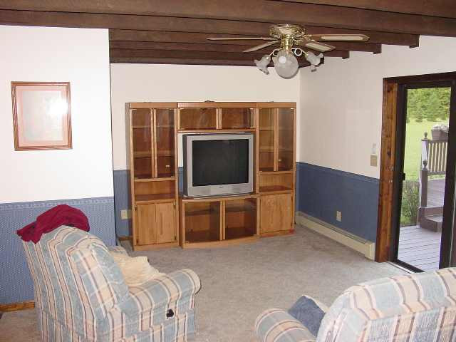 1175 Midline Road Amsterdam, NY 12010 - Photo 10 of 12 Photo 10