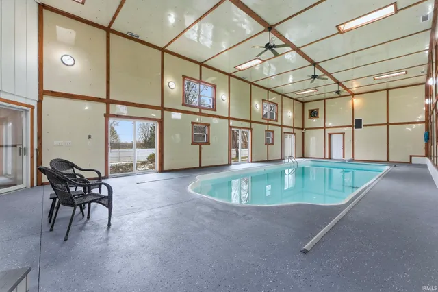 $459,900 | 4299 East 1000 North, Roanoke, IN 46783