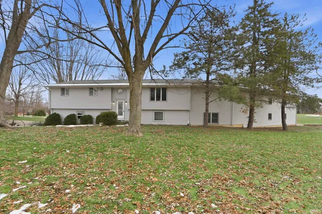 $459,900 | 4299 East 1000 North, Roanoke, IN 46783