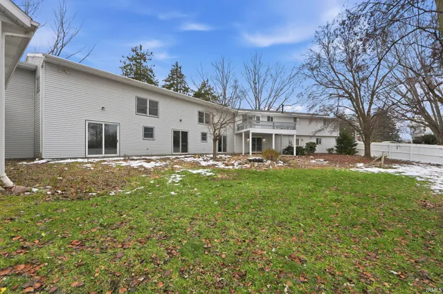 $459,900 | 4299 East 1000 North, Roanoke, IN 46783