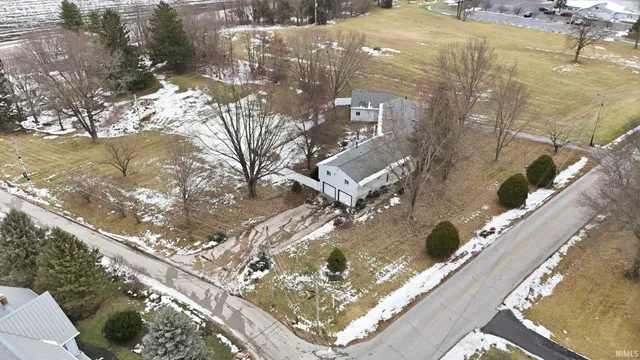 $459,900 | 4299 East 1000 North, Roanoke, IN 46783