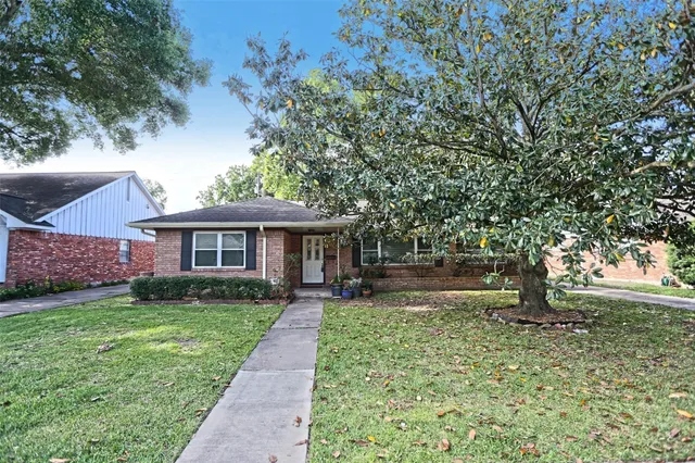 $2,350 | 3535 Durhill Street, Houston, TX 77025